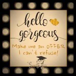 HELLO MAKE ME AN OFFER!